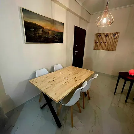 Apartment Riviera, 2 Bedroom Luxury - Parking Athens