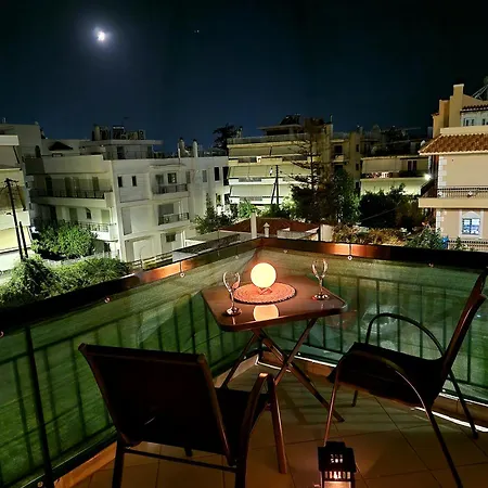 Riviera, 2 Bedroom Luxury - Parking *