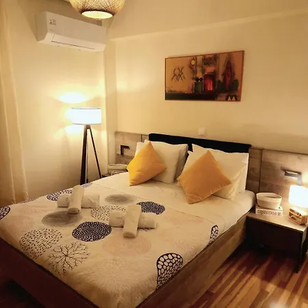 Apartment Riviera, 2 Bedroom Luxury - Parking Athens