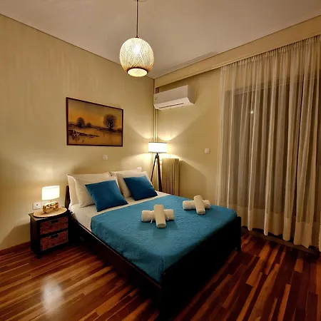Riviera, 2 Bedroom Luxury - Parking *